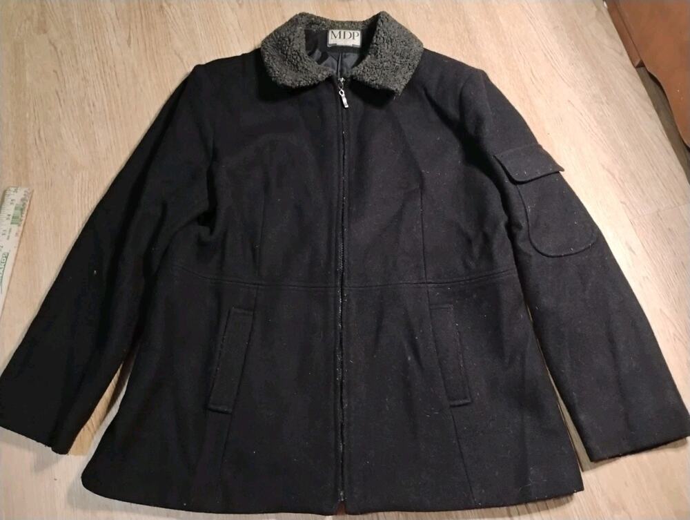Vintage MDP Wool Coat Women’s Medium Black Mario De Pinto